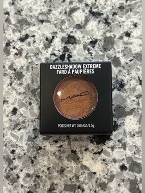 MAC Cosmetics Dazzleshadow Extreme Single Eyeshadow•Couture Copper